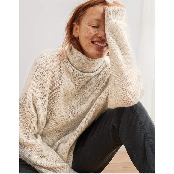 Aerie HappyPlace Oversized Turtleneck Sweater - Picture 1 of 5